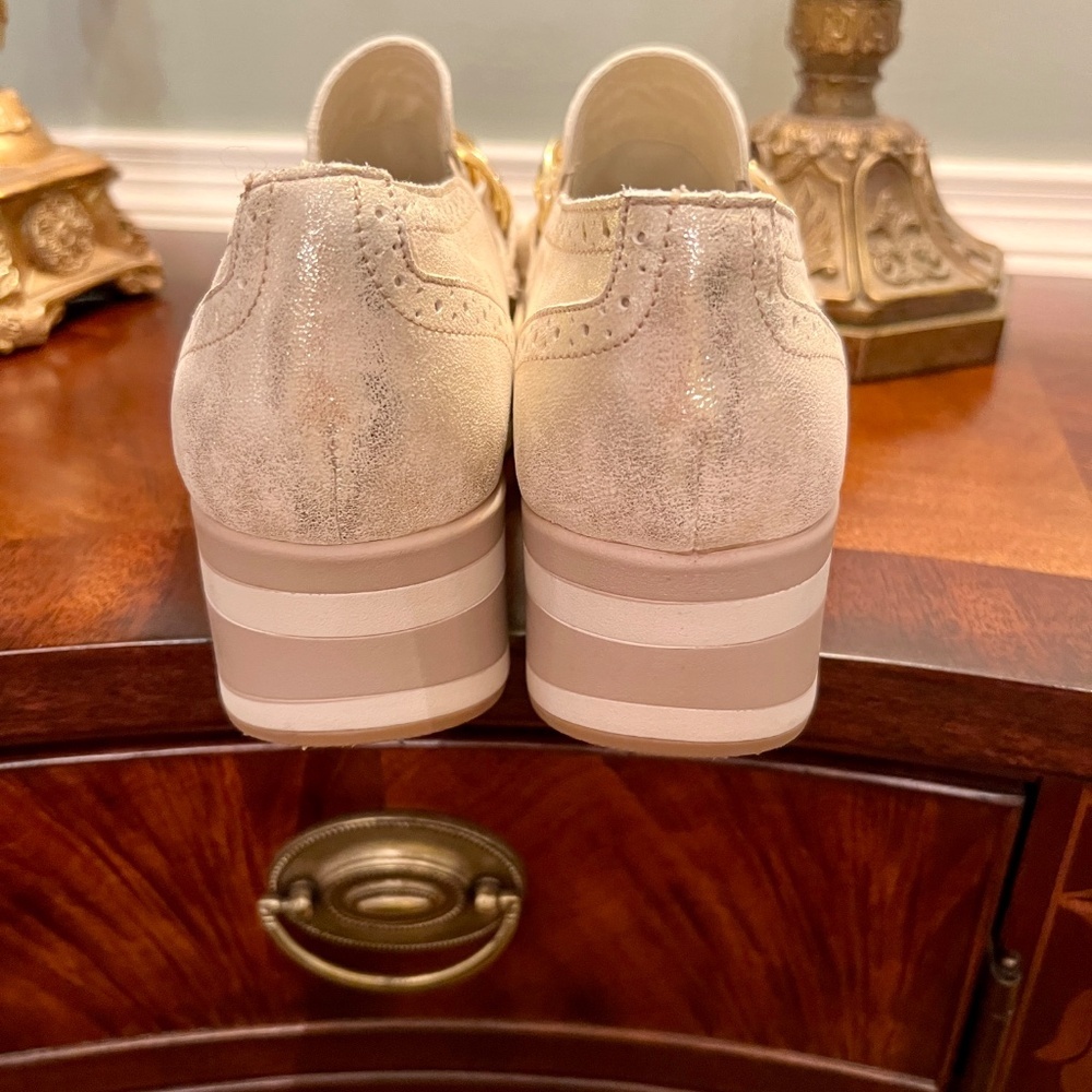 EEUC Women's Dolce Vita Jhenee Light Gold Platform Espadrilles Loafers Size 9.5 - Picture 4 of 8